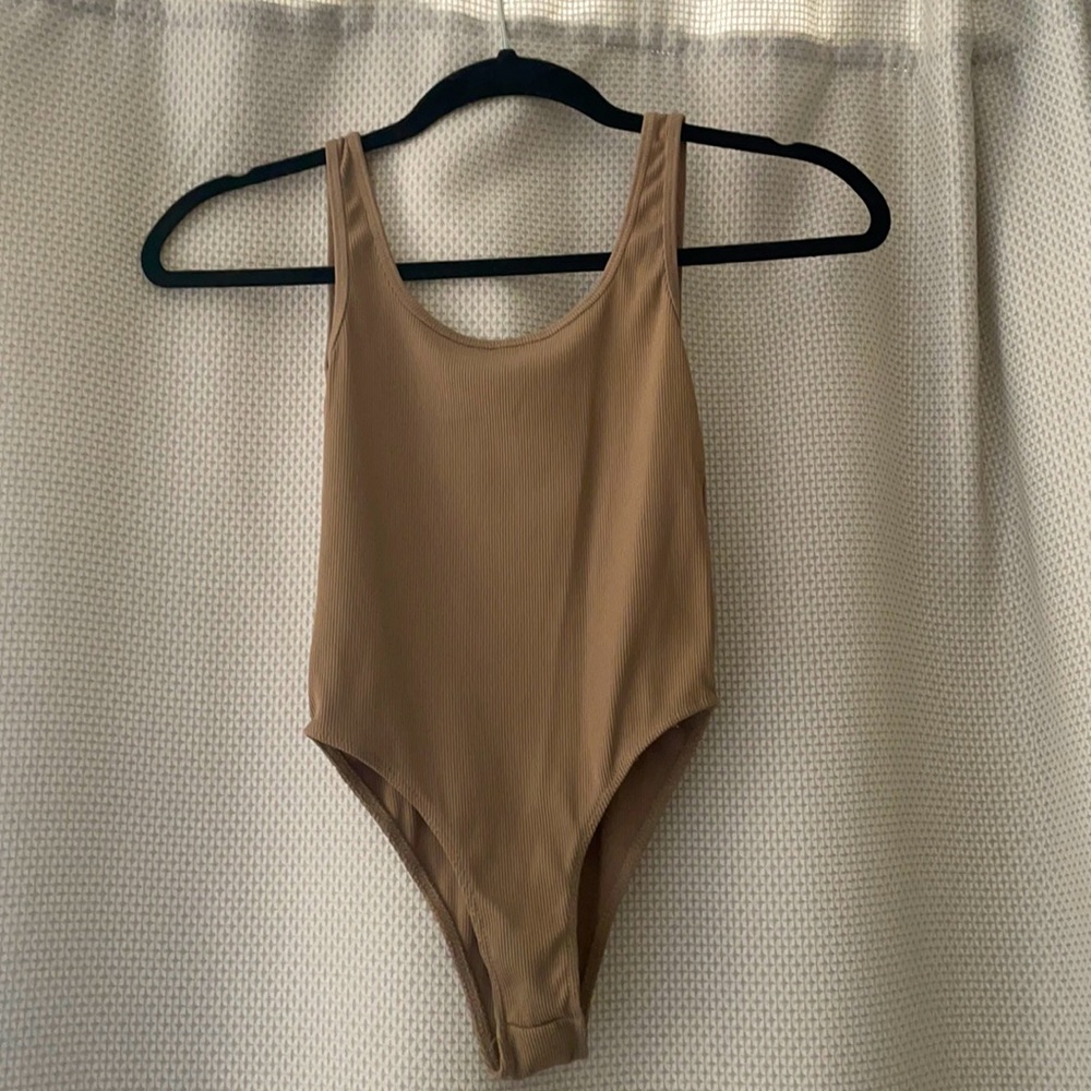Pull&Bear XS nude bodysuit
